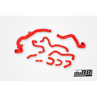 Przewody płynu chłodzącego Volvo S60/V60/V70/XC70/S80 T4 T5 2.5FT-Czerwony