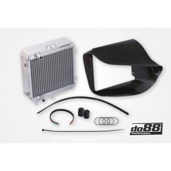 Chłodnica intercooler montowana z boku BMW F8X M3 M4