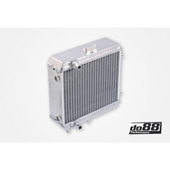 Chłodnica intercooler montowana z boku BMW F8X M3 M4